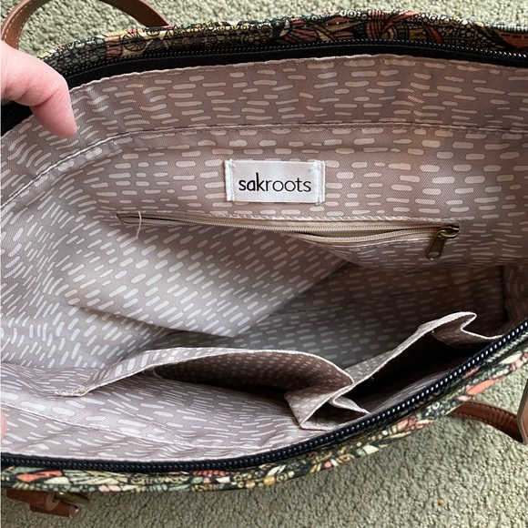 SAK Roots Bag - Picture 2 of 4